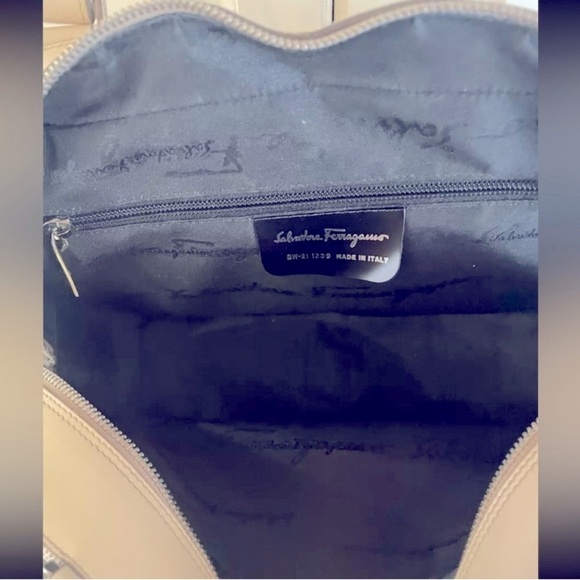 SALVATORE FERRAGAMO Lizard Skin Embossed Shoulder Bag, EUC - Picture 6 of 6